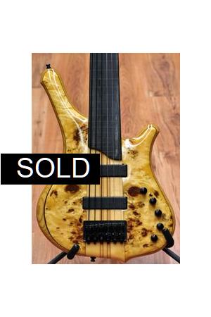 Mayones Comodous Fretless 6 (used) Mayones Comodous Fretless 6 (used)